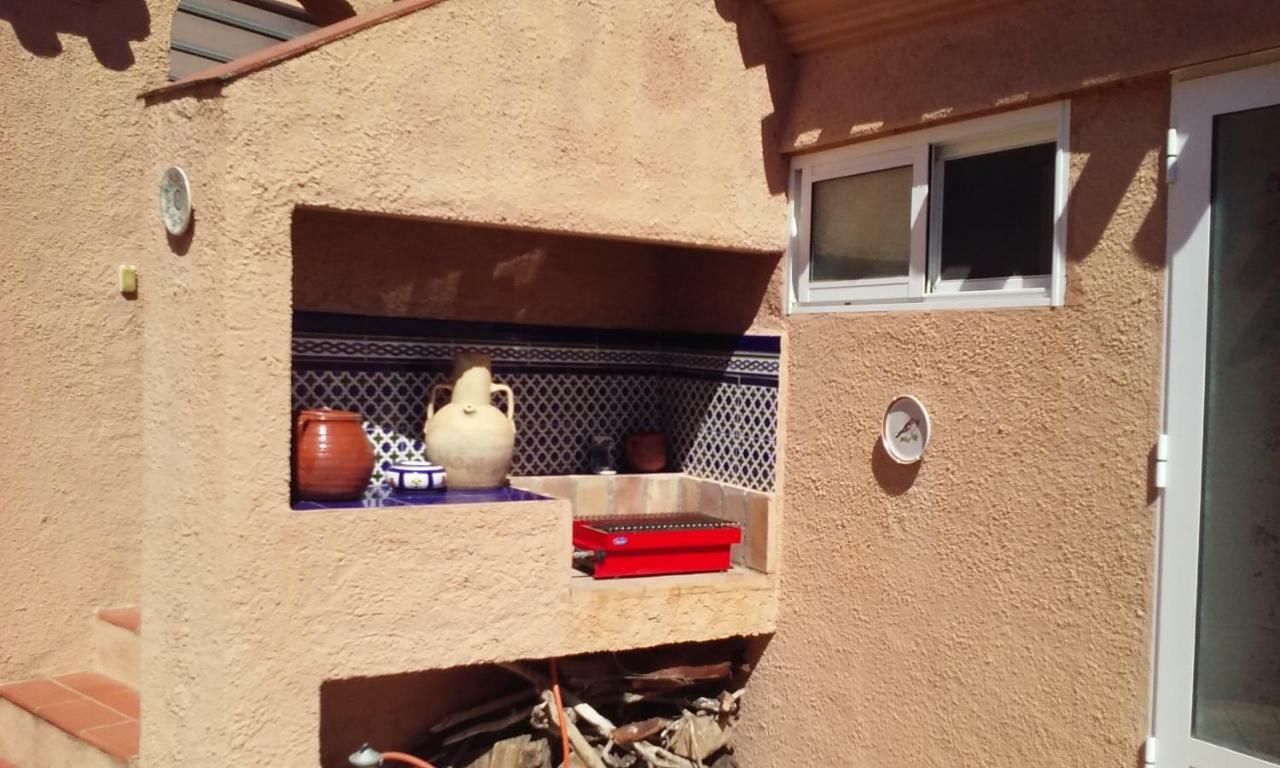 Cedra 5, Holiday Home, Cosy Apartment トゥレ エクステリア 写真